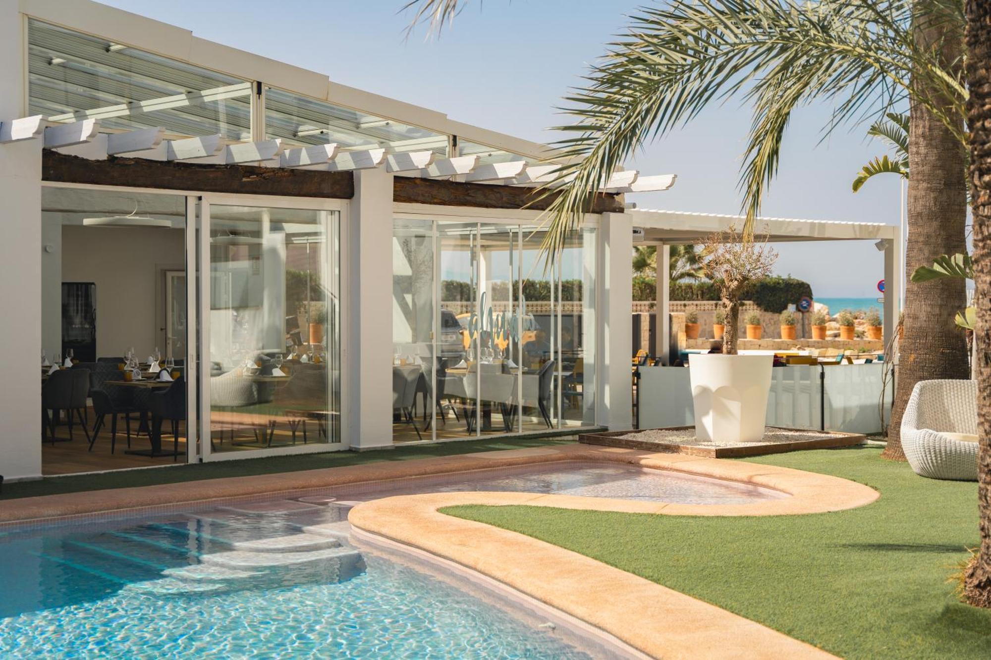 Soul Beach Hotel By Mc - Adults Recommended เดเนีย ภายนอก รูปภาพ