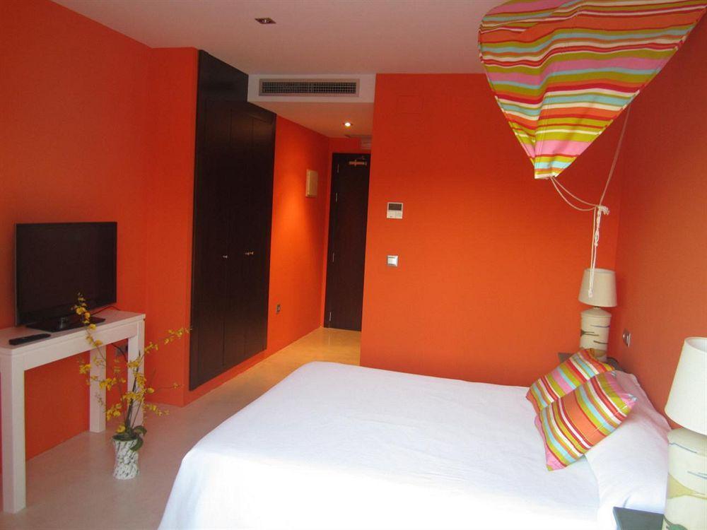 Soul Beach Hotel By Mc - Adults Recommended เดเนีย ภายนอก รูปภาพ